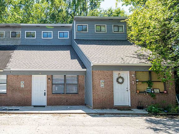 3rd image of 2100 Continental Ave