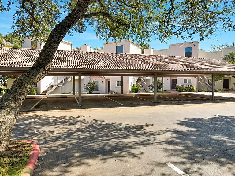 2918 Ranch Road 620 N #C118 — Photo 31