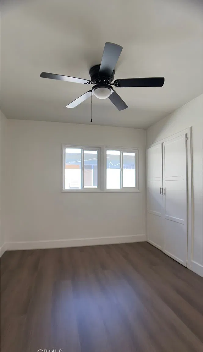 622 N Olive St — Photo 2