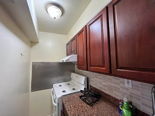 Sold by Homemax Realty Inc. | media 14