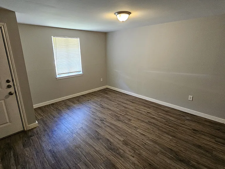 5731 W Airport Blvd — Photo 9