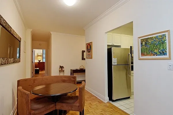 Rented by Voyeur Real Estate LLC | media 10
