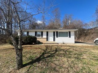 101 Cairo Dr, Gray, TN 37615