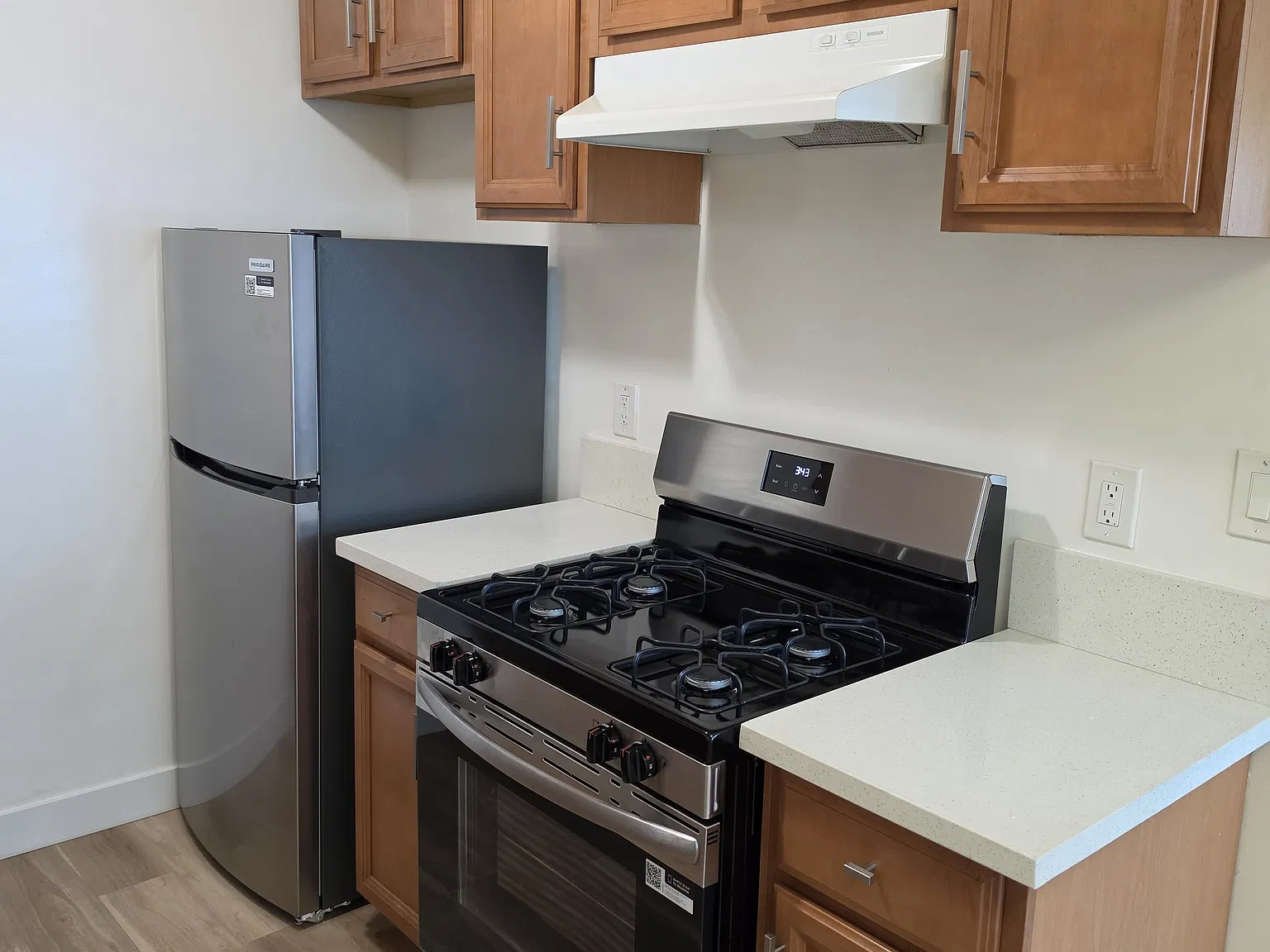 1 bed, $2,295 — Photo 4