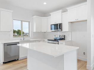 7632 Grapevine Ct, West Richland, WA 99353