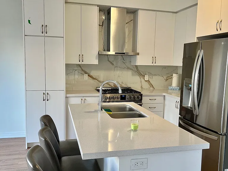 19 Connell Dr — Photo 29