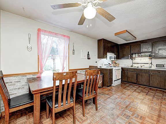 5th image of 11416 Stoeppelwerth Dr