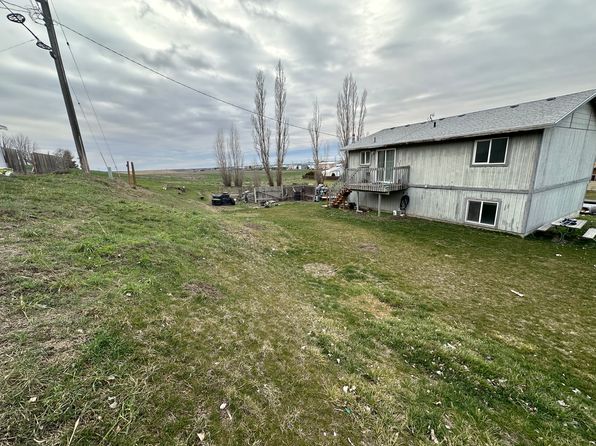 (undisclosed Address)