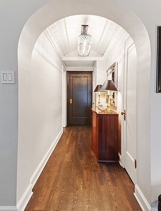 3rd image of 1366 N Dearborn St APT 9C