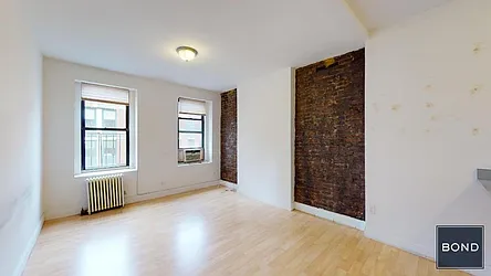 Rented by Bond New York