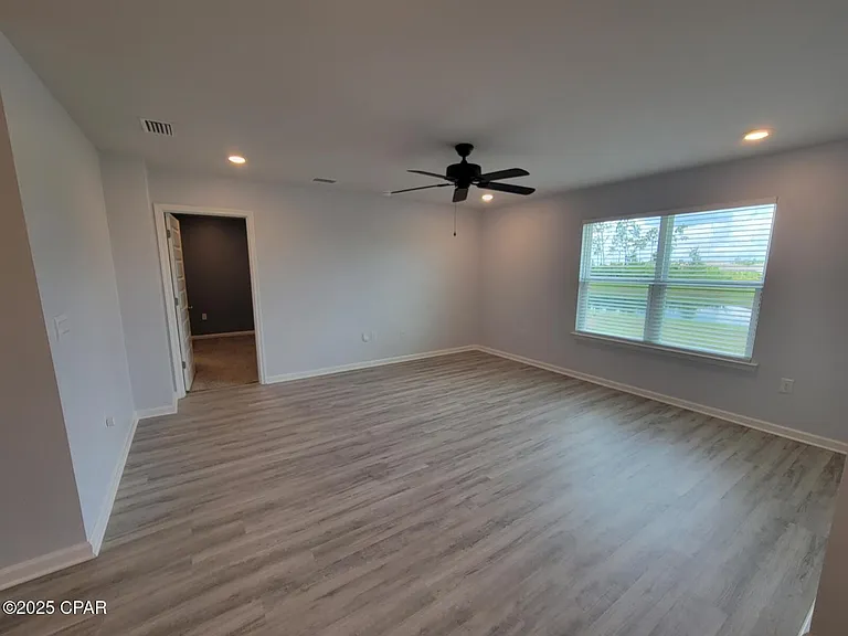 6585 Slabinski Ln — Photo 23