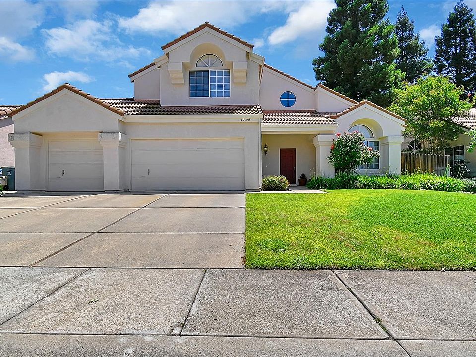 1st image of 1795 Meadowlark Way