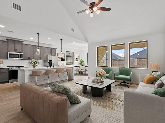3rd image of 7827 Jade Crest Dr