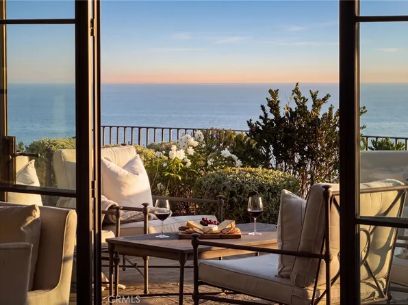 425 Panorama Dr, Laguna Beach, CA 92651
