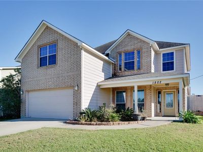 1802 Austiana Ct, Navasota, TX, 77868