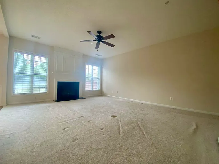 230 Regent Sq #230 — Photo 5