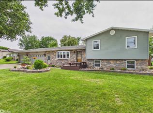 6 Eleanor Dr, Ottumwa, IA 52501