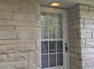 501 W Daniels Rd, Palatine, IL 60067