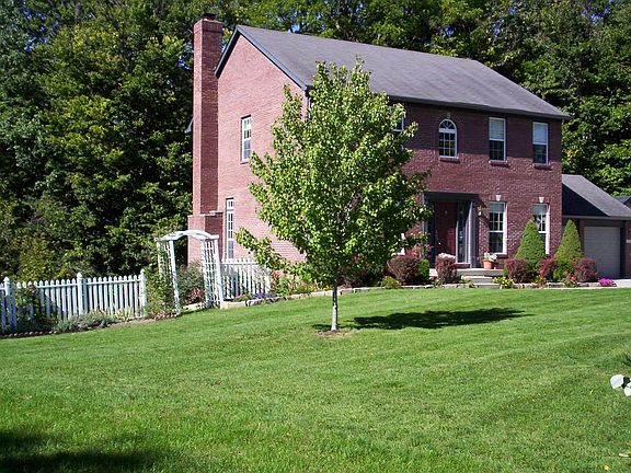 2nd image of 6706 Loretta Ct