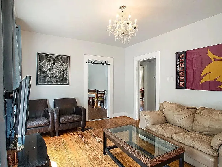 431 Lindsey St — Photo 7