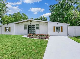 1008 Briarwood Ave, Tampa, FL 33613
