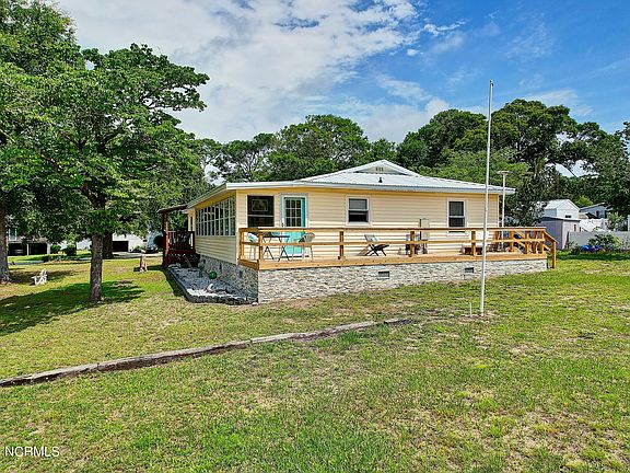 5th image of 1289 Riverview Drive SW
