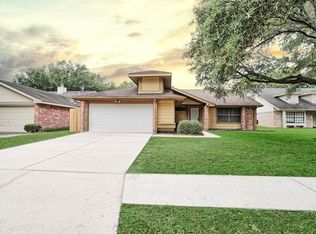 18415 Hazycrest Dr, Spring, TX 77379