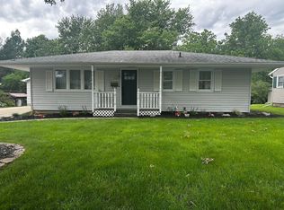 718 7th Ave NE, Oelwein, IA 50662