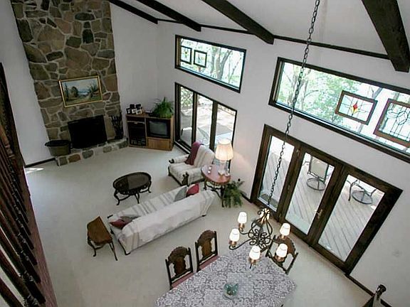 3rd image of 5628 Hidden Harbor Dr