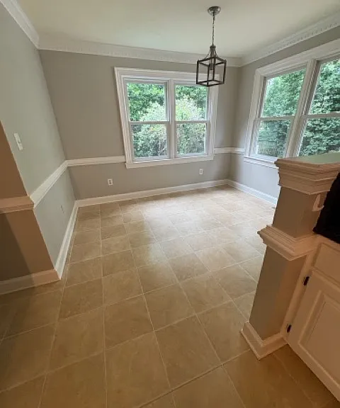 504 Aguila Dr — Photo 6