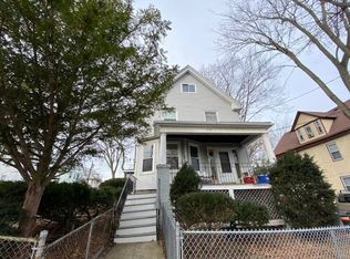 158 Brown Ave FLOOR 1, Roslindale, MA 02131