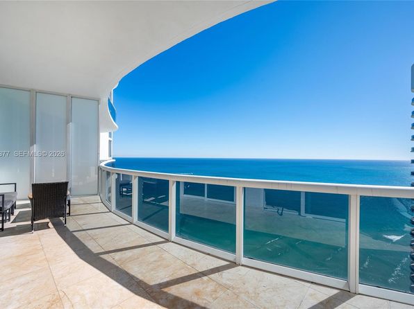 15901 Collins Ave APT 3807