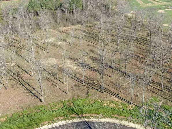 22 Garrett St, Rainsville, AL 35986