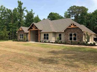 2080 Gunnison Rd, Little Rock, AR 72210