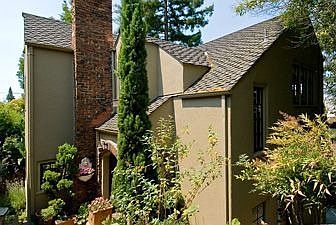 Exterior :: 883 E. 28th Street