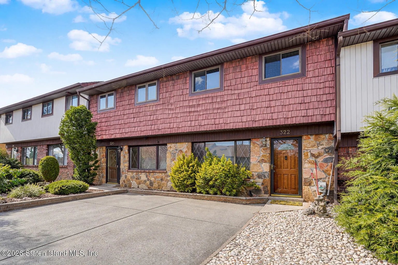 322 Rolling Hill Grn photo 1