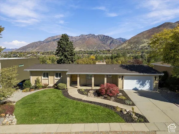 8651 S Mount Majestic Rd, Sandy, UT 84093