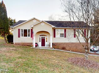 167 Highland Hills Dr, Gray, TN 37615
