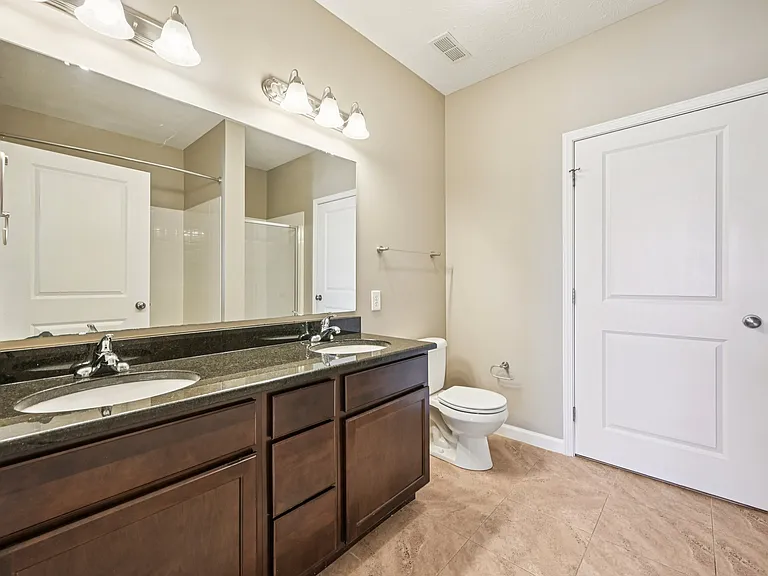 The Residences at Carmel City Center — Photo 18
