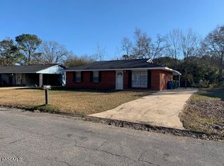 16013 Waycross Dr, Biloxi, MS 39532