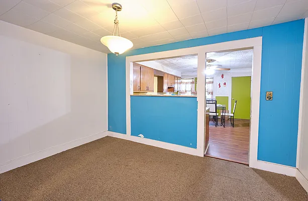 Sold by Keller Williams Realty Landmark II | media 19