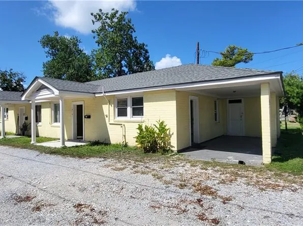 1912 Ree Rd, Chalmette, LA 70043