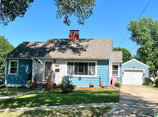 1820 S Hennipen St, Sioux City, IA 51106