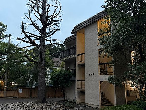 5th image of 508 El Camino Real APT 6