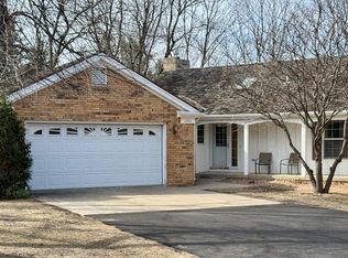 1201 Woodley St E, Northfield, MN 55057