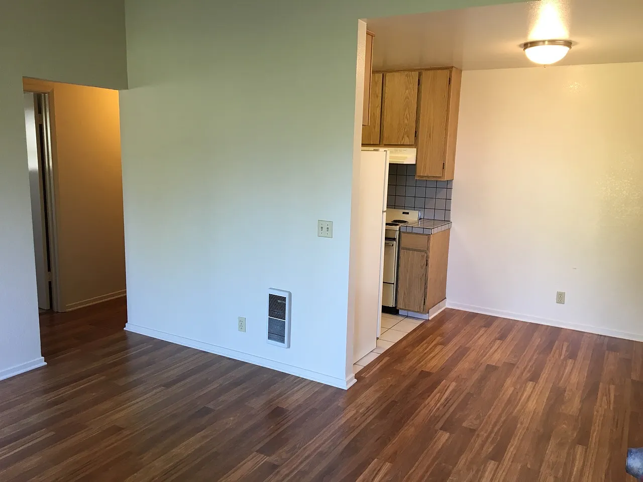 2 bed, 750 sqft, $2,800 — Photo 4