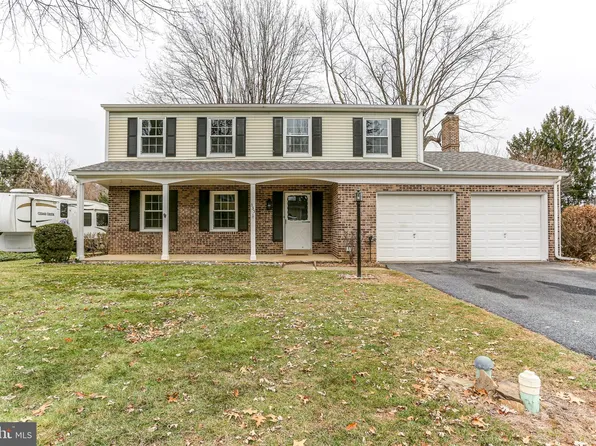 335 Longmeadow Rd, Lancaster, PA 17601