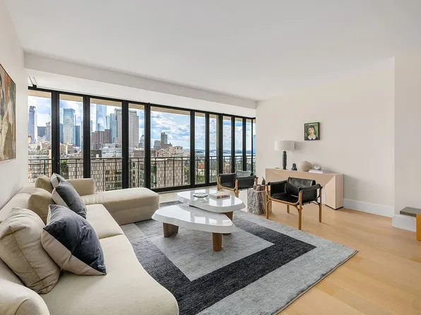 100 Vandam St #18D, New York, NY 10013