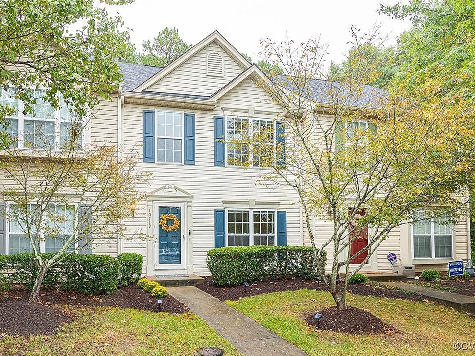 1st image of 10719 Mountain Ash Dr