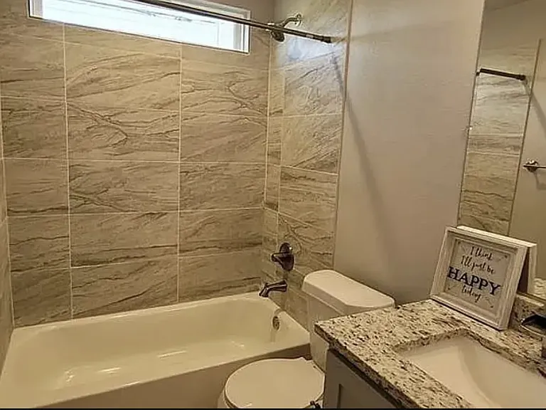 9404 Menchaca Rd — Photo 5